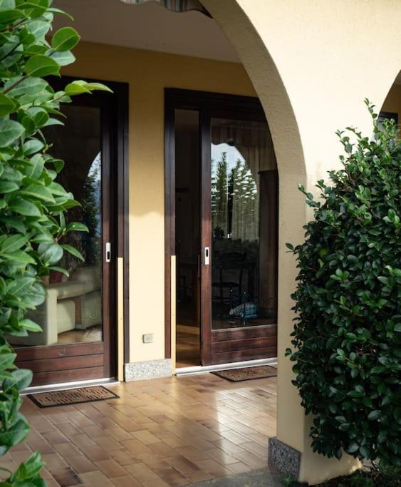 La Tua Villa Sul Lago - Casa Kollegger Луино Экстерьер фото